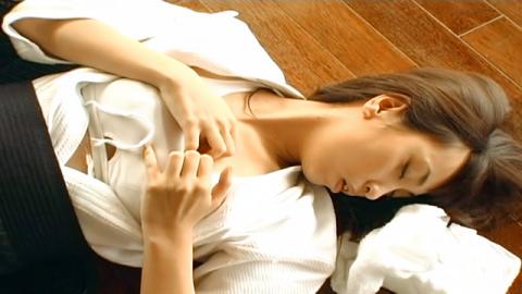 Asian doll, Aika enjoys masturbation after her work out - AllJapanesePass